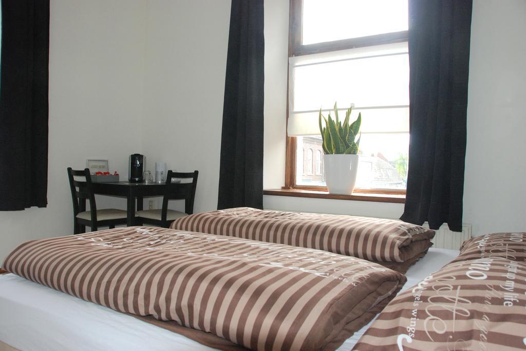 B&B Eten&Zo Tienraij Екстериор снимка